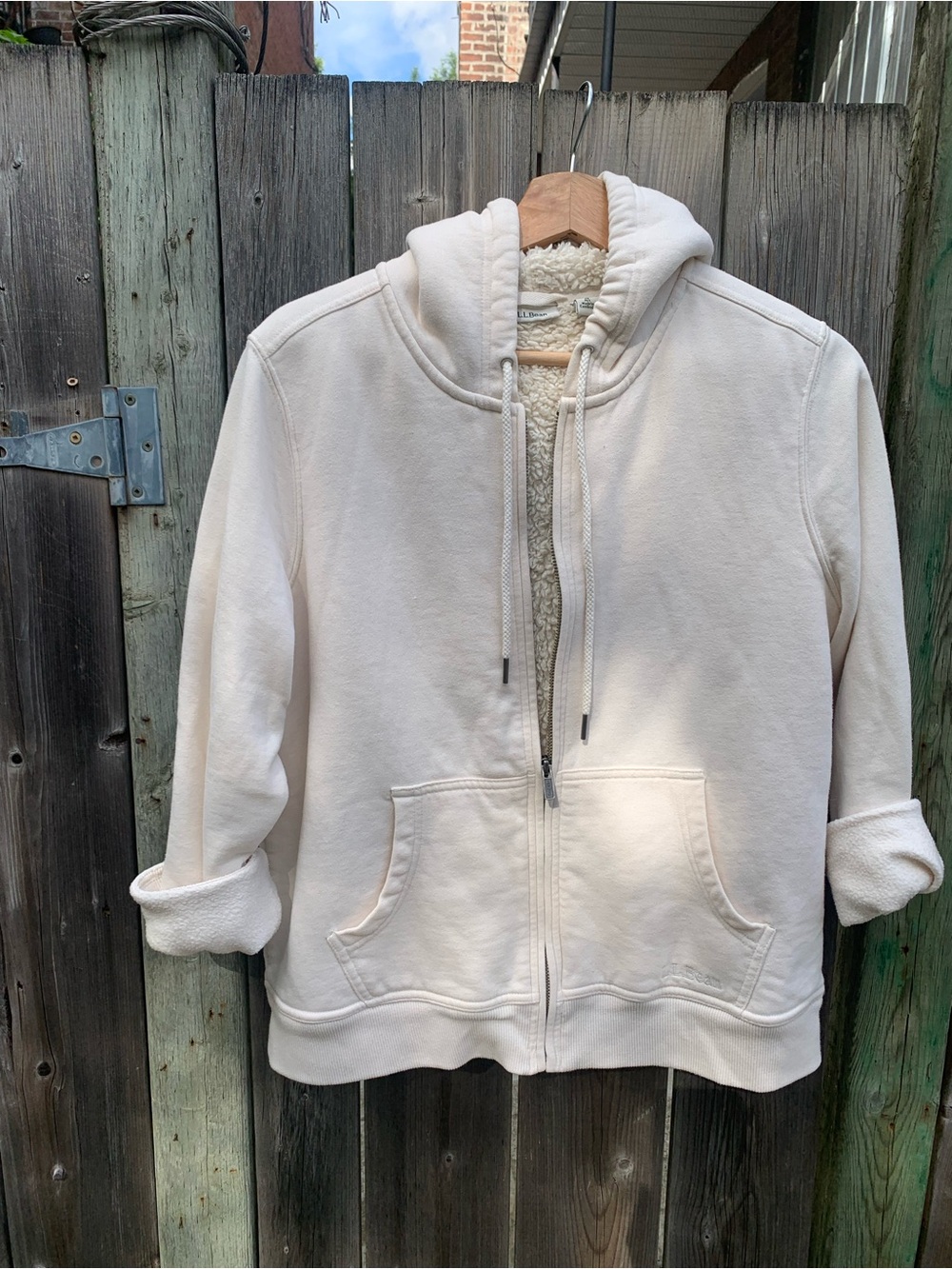 L.L. Bean Cream Sherpa Lined Full Zip Hoodie Sweatshirt Size Medium Petite (M PE